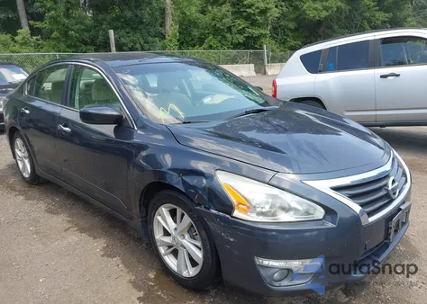 2015 Nissan Altima 2.5 Sv from USA, damaged, VIN 1N4AL3AP9FC100443